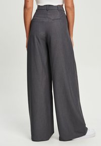CALLI ISLA  - Pantaloni - charcoal grey
