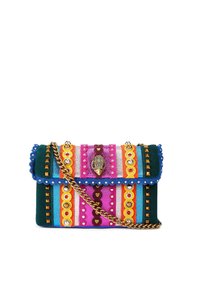 Borsa multicolore con strisce verticali di rosa, blu e verde, adornata con borchie, perline e una chiusura decorativa. Tracolla in catena dorata.