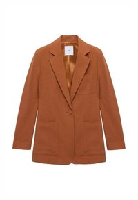 Blazer marron avec un col cranté, fermeture à un bouton, deux poches avant et doublure en satin. Texture douce et coupe ajustée.