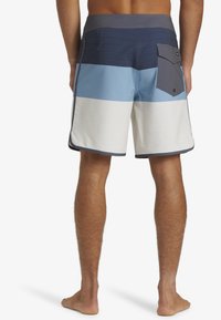 Quiksilver Plavecké šortky - ktp