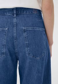 InWear NAAVA BARREL - Jeans Relaxed Fit - medium vintage