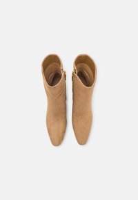 Lauren Ralph Lauren Botines - camel