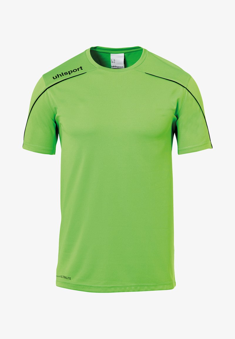 Groene sport T-shirt gemaakt van lichtgewicht stof. Kenmerkt zich door zwarte accenten op de schouders, ronde halslijn en korte mouwen.