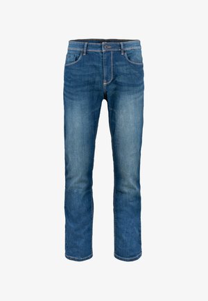 Jeans de mezclilla en un lavado de azul claro a oscuro, con un diseño clásico de cinco bolsillos, piernas rectas y acentos de costura en color naranja.