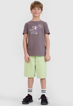 4F, - Krótkie spodenki sportowe