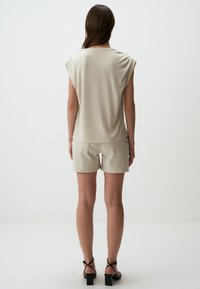 Jimmy Key ROUND NECK  - T-shirt basic - beige