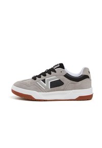 Vans UPLAND UNISEX szary