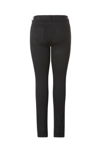 Zwarte skinny jeans van een gladde, rekbare stof. Heeft achterzakken en een aansluitend ontwerp dat smal toeloopt bij de enkels. Naadloze achterkant.