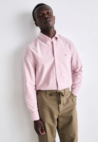Tommy Hilfiger SOLID HERITAGE  - Overhemd - pink
