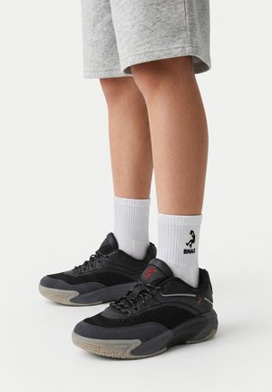 Shaq, - Sneakersy niskie
