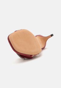COACH MARGOT SIGNATURE  - Heeled mules - ruby