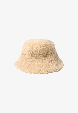 Crème-kleurige bucket hat van zachte, gestructureerde fleece, met een ronde kroon en een brede, slappe rand. Geen zichtbare versieringen.