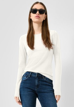 QS, T-SHIRT - Langarmshirt - creme