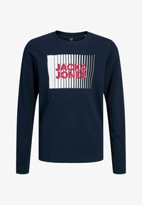 Valimata, navy blazer