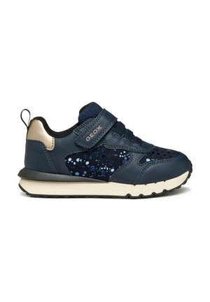 Sneaker blu navy con dettagli scintillanti, tomaia in pelle e tessuto, chiusura con strappo in Velcro e suola testurizzata per una maggiore aderenza.