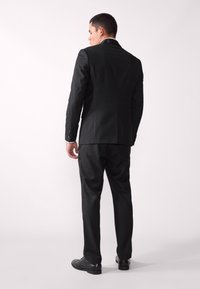 Pier One TUXEDO SUIT - Anzug - black