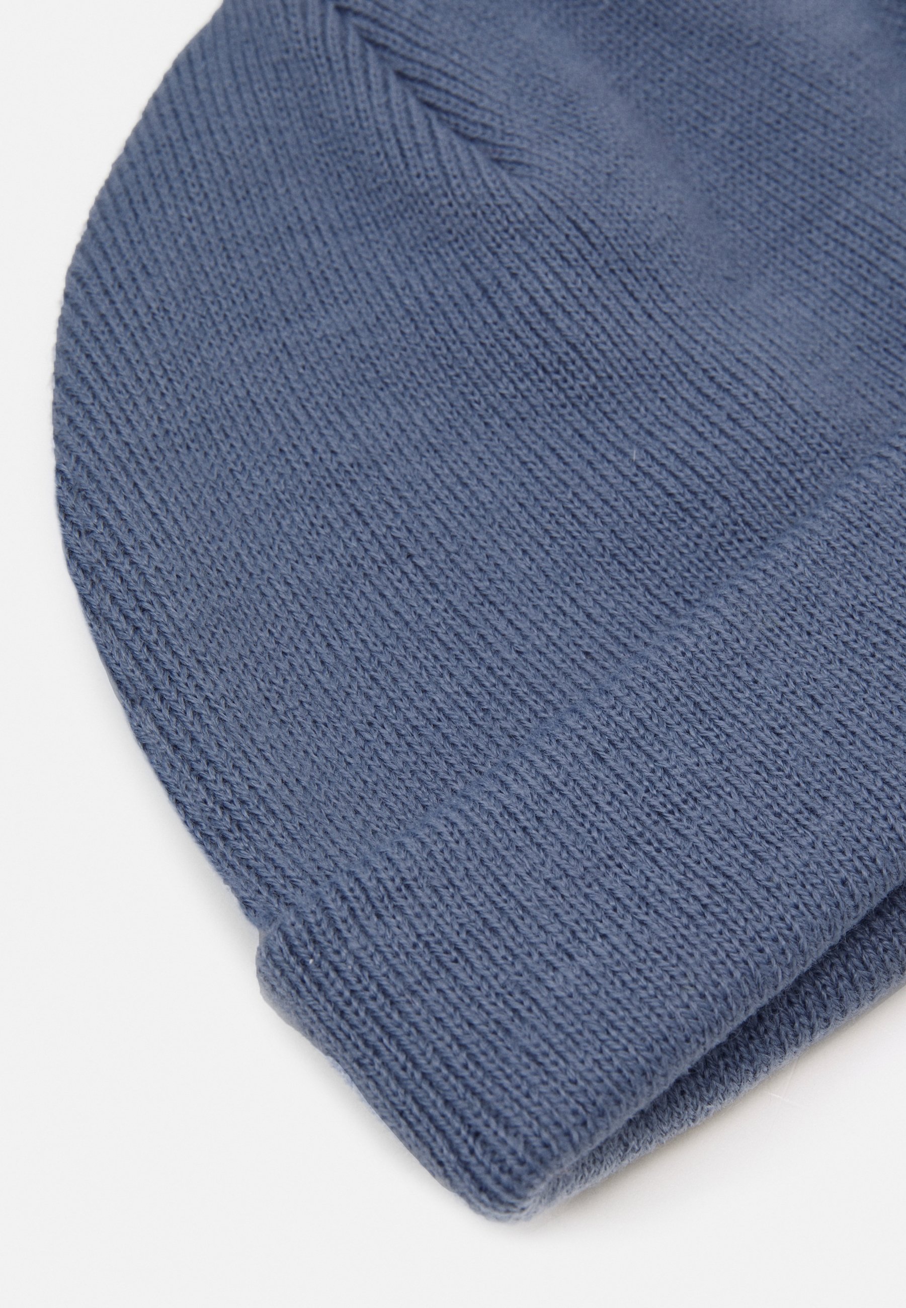 Only \u0026 Sons ONSEVAN SHORT BEANIE UNISEX 