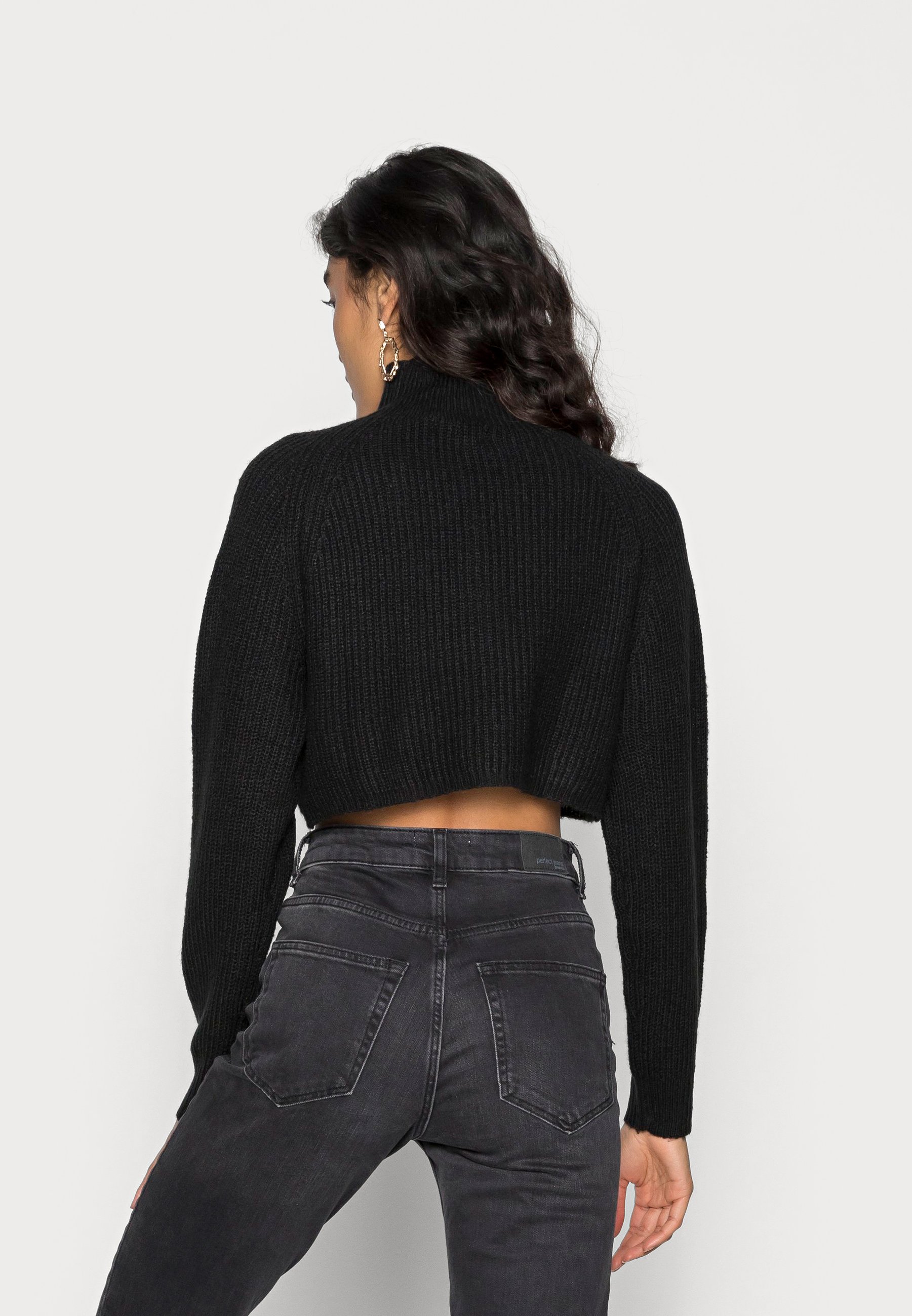 cropped black jumper