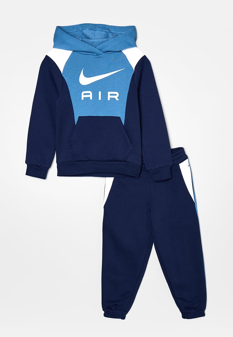 Nike Performance Hoodie donkerblauw Nike Performance Hoodie donkerblauw