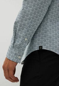 Next STRETCH OXFORD - Ing - white