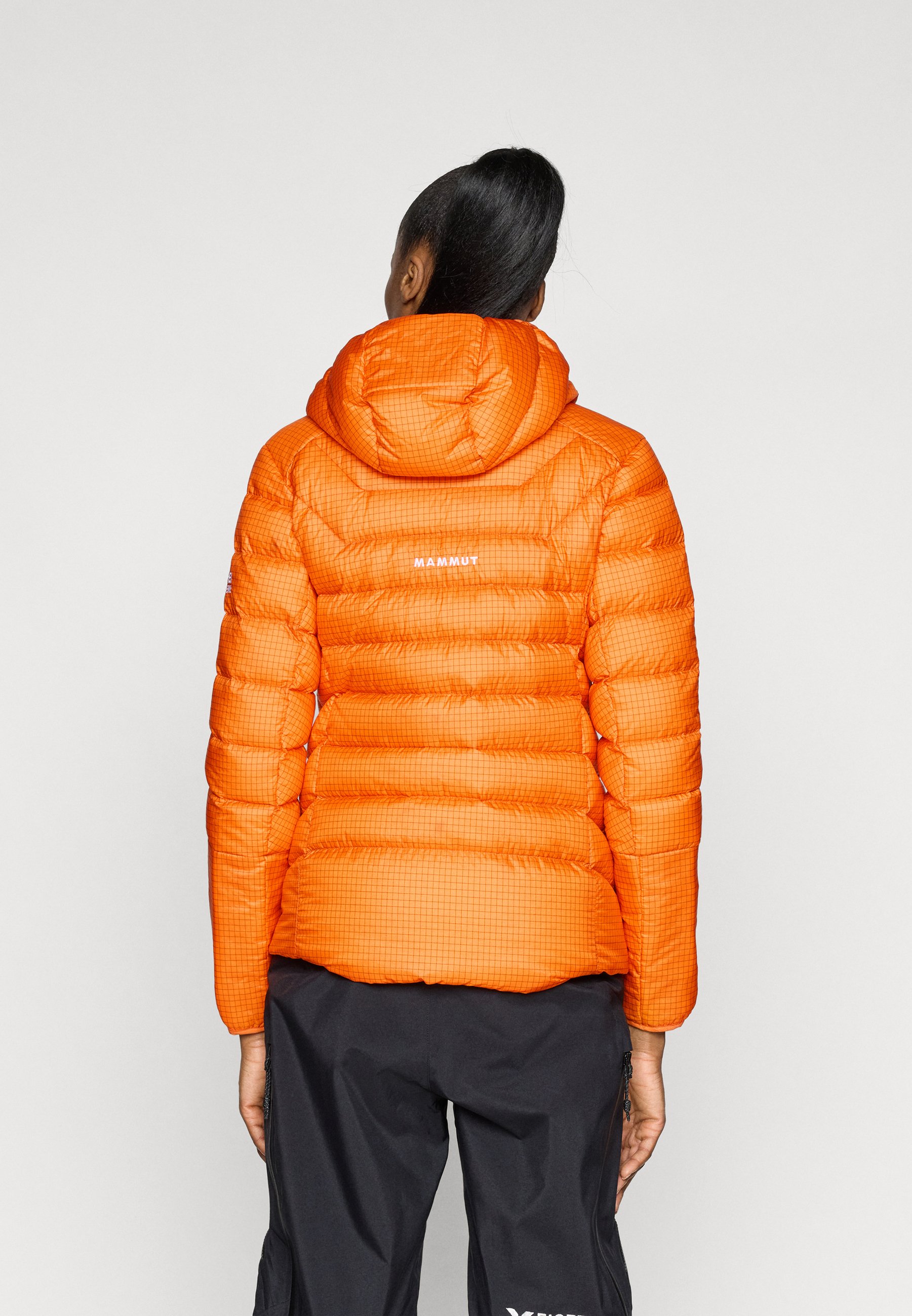 Mammut EIGER NORDWAND LIGHT HOODED JACKET WOMEN - Down jacket