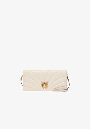 Pinko, 107035-A0F2 CLICK HORIZONTAL CLASSIC TRAPUNTATA SHEEP NAPPA - Clutch - white