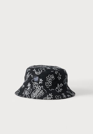 Czarny kapelusz typu bucket z białymi kwiatami w stylu rysunków odręcznych, gwiazdkami i logo „Santa Cruz” rozmieszczonymi na materiale.