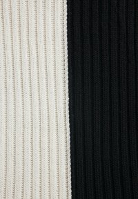 STRIPED - Džemper - cream