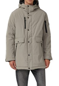 Hellgraue, isolierte Parka mit Kapuze, schwarzem Reißverschluss und Druckknopftaschen sowie einem lockeren Schnitt. Verfügt über eine glatte Textur und kontrastierende Akzente.