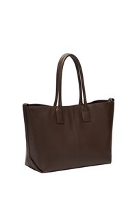 Brązowa torba na ramię z dwiema długimi rączkami, prosty design, czyste linie i gładka faktura. Brak widocznych elementów metalowych ani zdobień.