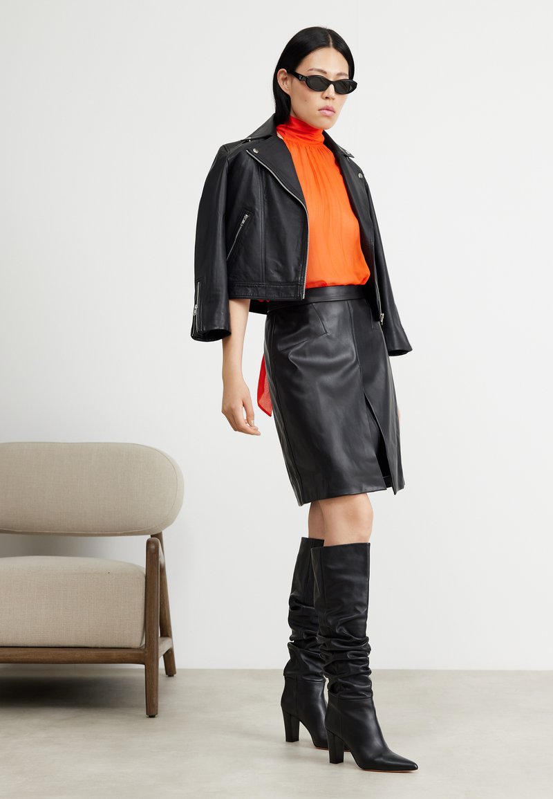 dkny black leather skirt