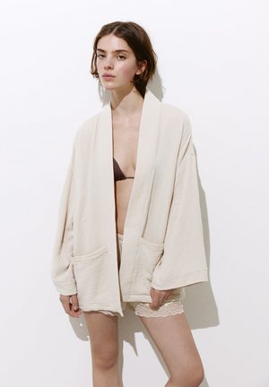 PULL&BEAR Giacca leggera - beige