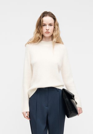 FLUFFY AMA - Trui - off white