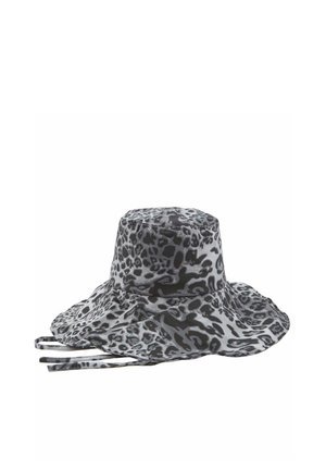 Cappello a secchiello nero e grigio con stampa leopardata, tesa larga e lacci sotto il mento, progettato per la protezione dal sole.
