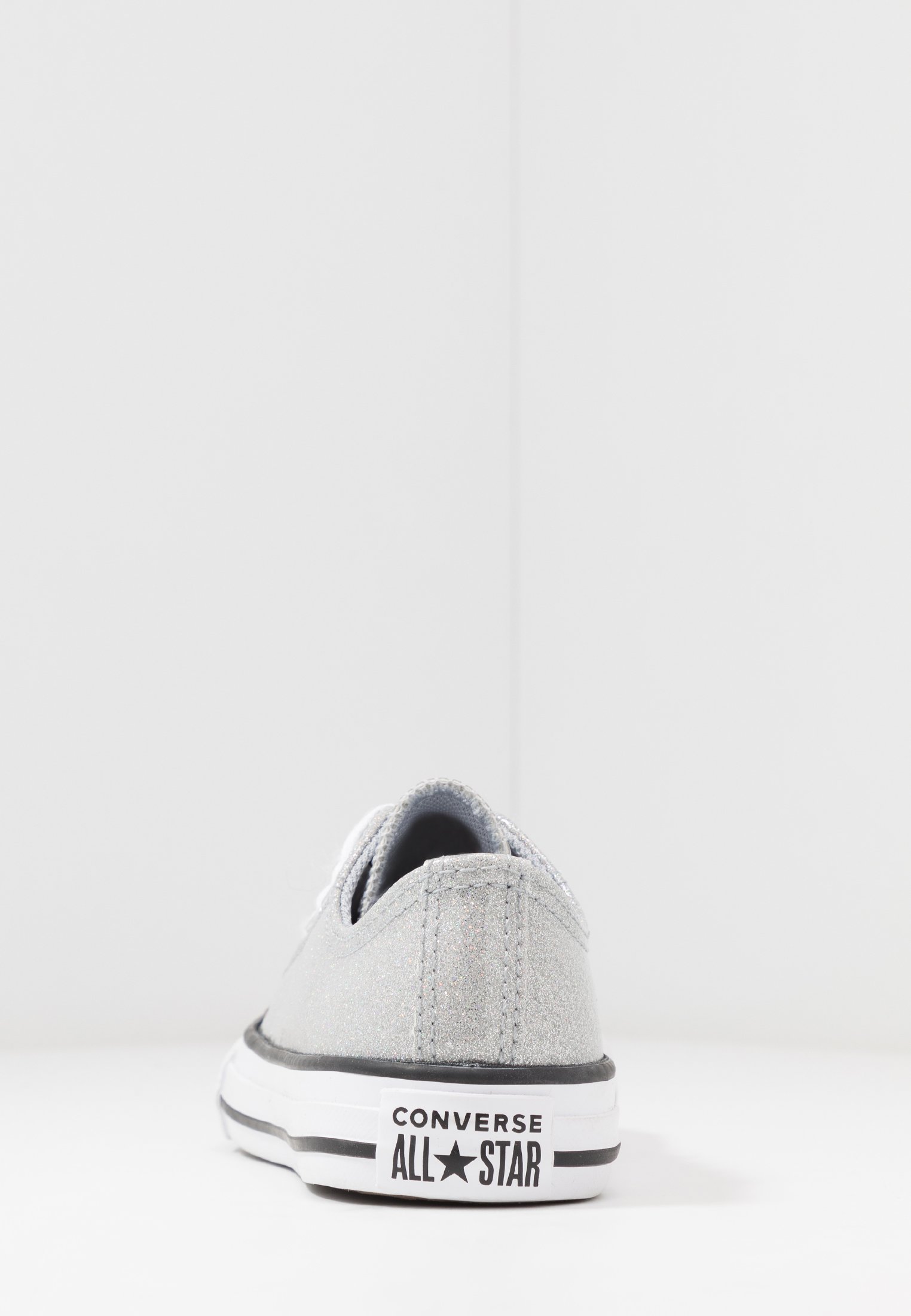sparkly grey converse