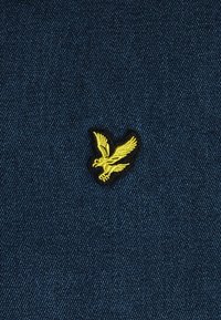 Lyle & Scott COACH JACKET - Denim jacket - mid wash