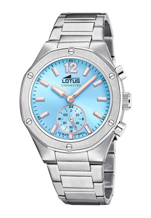 Reloj híbrido Lotus de acero inoxidable plateado con esfera azul claro, marcadores de hora en oro rosa y dos subesferas que muestran 24 horas y segundos.