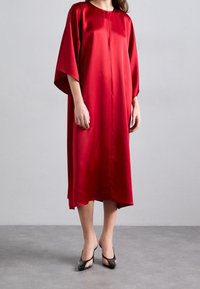 By Malene Birger Sukienka koktajlowa