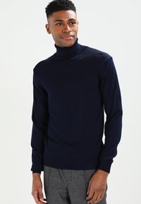 Casual Friday - CFKONRAD - MERINO ROLL NECK - Maglione - navy Immagine in miniatura 1