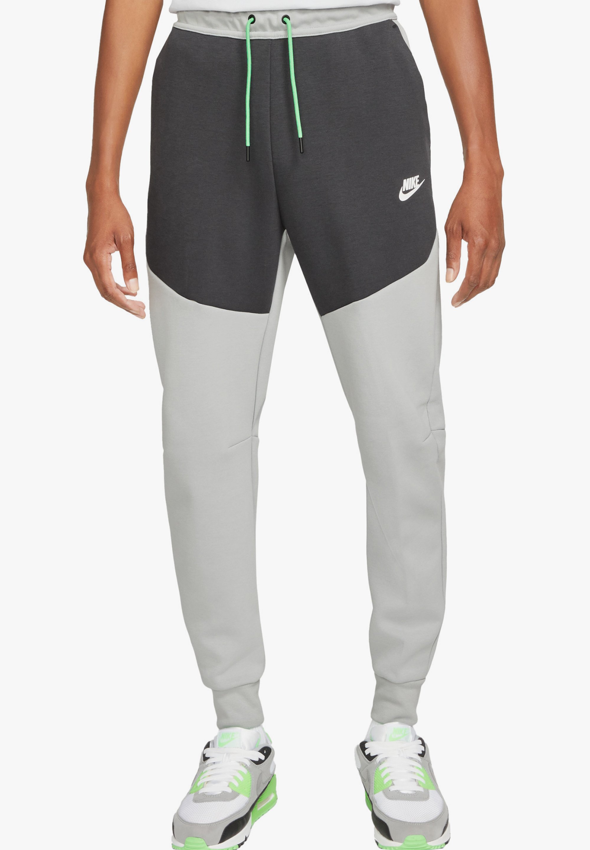 zalando pantaloni nike