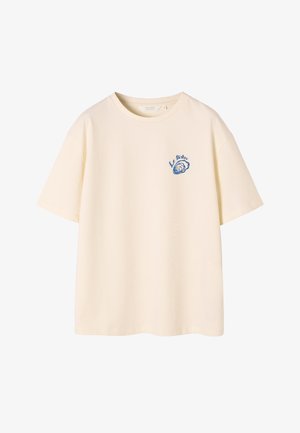 Tricou crem cu mâneci scurte, guler rotund și text mic albastru „Le Bistro” și grafică cu scoică de stridii pe pieptul stâng.