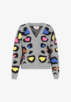 Grå cardigan med V-hals, der har et fuzzy mønster af farverige hjerter og leopardpletter i pink, blå, gul og sort. Lukning med fem knapper.