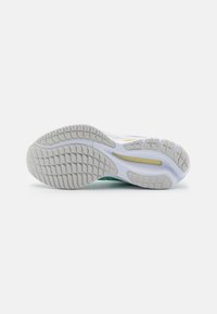Mizuno WAVE RIDER 27 - Silniční běžecké boty - eggshell blue/white/anise flow
