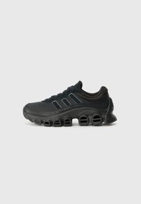 adidas Originals - ADIFOM MEGARIDE  UNISEX - Sneaker low - core black/iron met/grey five Thumbnail-Bild 1