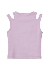 Geribbelde tanktop in lichtlavendel, met een ronde halslijn en uitgesneden mouwen. De textuur is rekbaar, wat zorgt voor een snug fit.