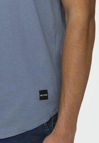 Only & Sons ONSMATT LIFE LONGY TEE  - T-Shirt basic - flint stone