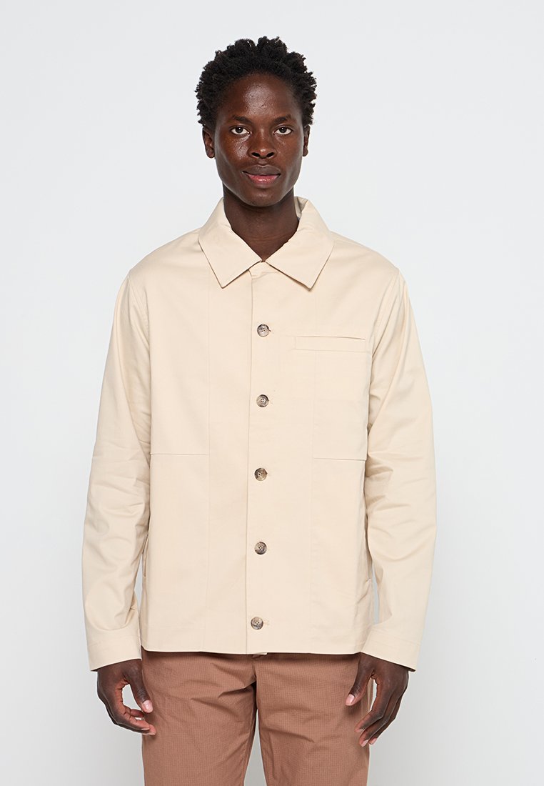 NN.07 Lichte jas beige