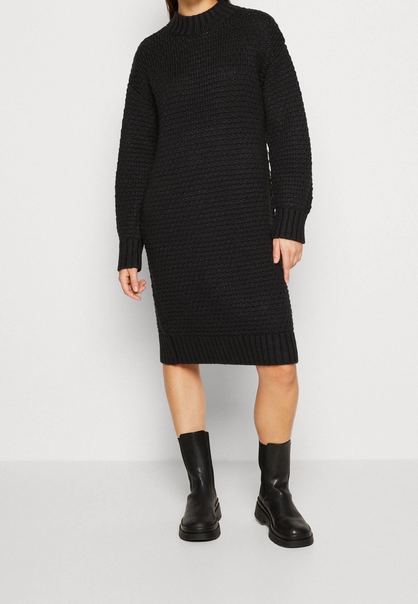mariano knit dress MARIANO KNIT DRESS