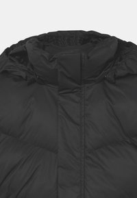 Reima WINTER VAANILA UNISEX - Vinterfrakke - black