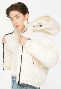 Harlem Soul PUFFER MIT KAPUZE - Winterjacke - ecru